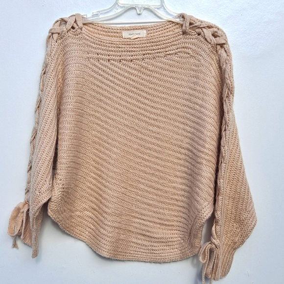 Onetheland Lace Up Arm Dolman Sleeve 100% Acryliv Beige Knit Sweater Size M - Picture 1 of 14